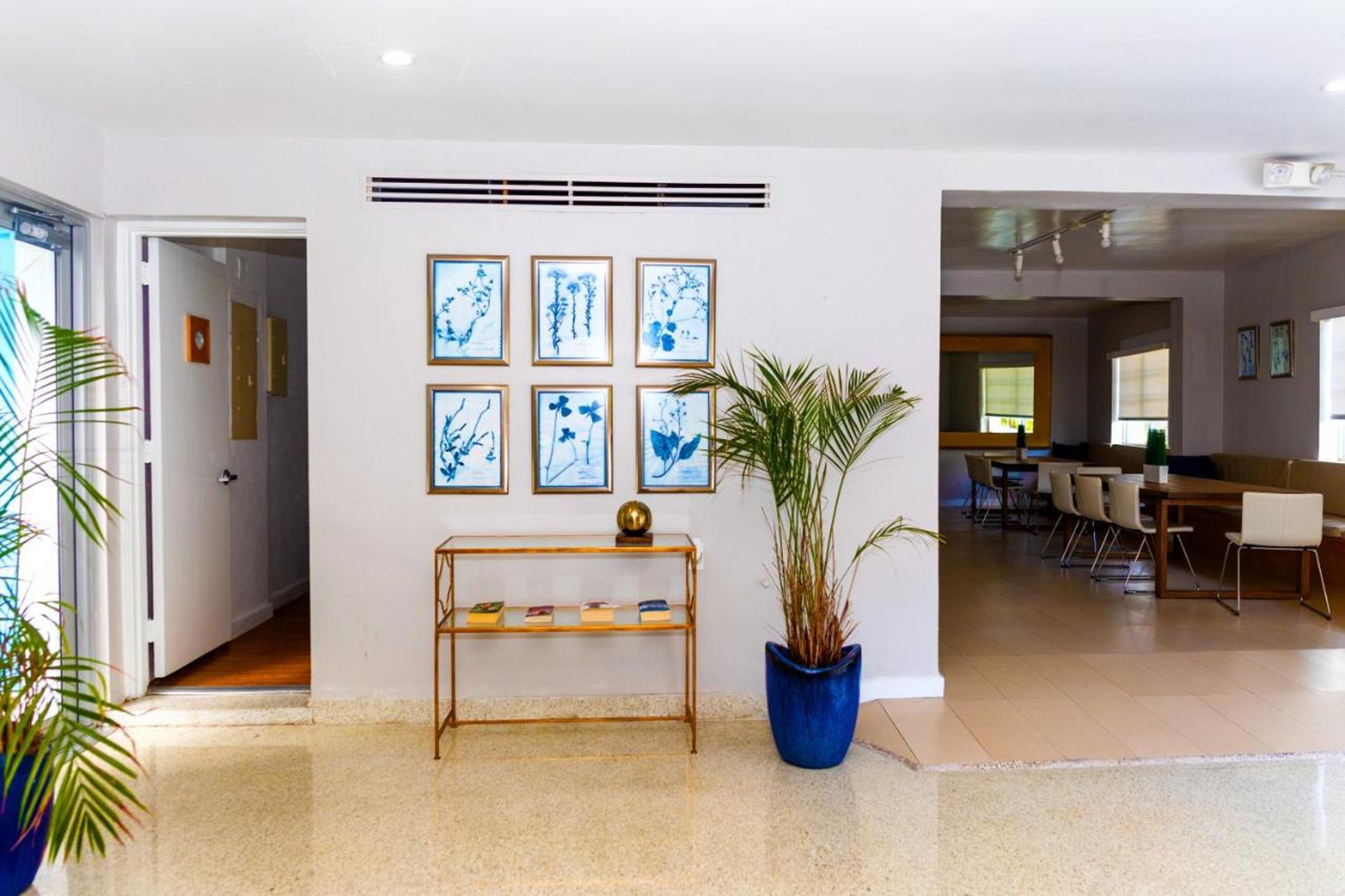 מיאמי ביץ' Aqua Hotel & Suites מראה חיצוני תמונה